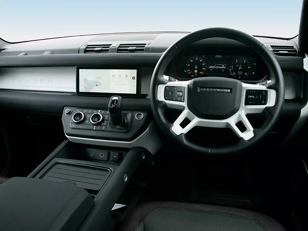 Land Rover Defender 3.0 D250 X-Dynamic SE 110 5dr Auto 6 Seat