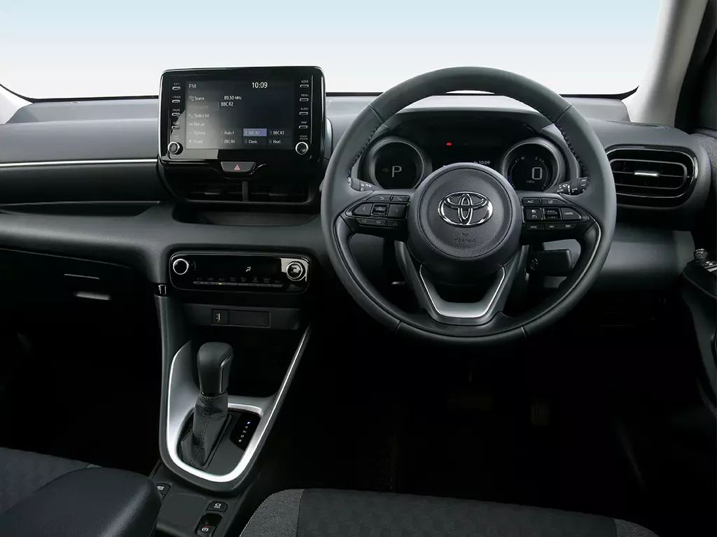 Toyota Yaris 1.5 Hybrid Excel 5dr CVT