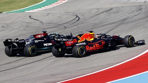 United States Grand Prix: Verstappen finishes just 1.333s ahead of Hamilton to extend his championship lead