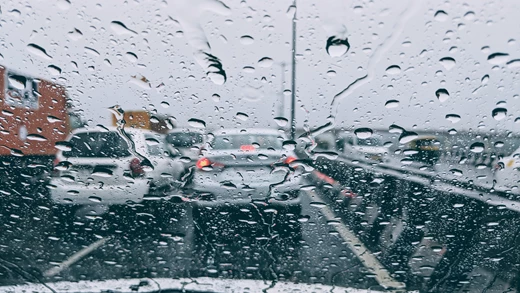 Mastering Rainy Day Driving: Safety Tips for Wet Roads