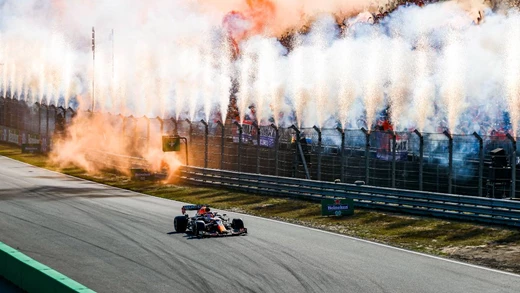 Dutch GP: Verstappen wins in front of the orange army