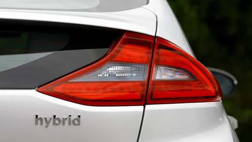 Reasons To Lease A Hybrid Vehicle