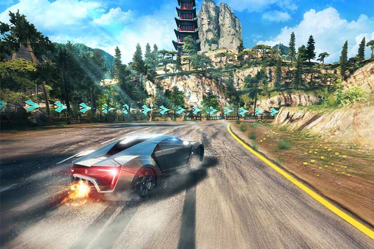 Asphalt 8: Airborne (iOS) - 2013