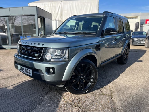 Land Rover Discovery 3.0 SD V6 SE Tech 4WD Supplied by us and Good Condition