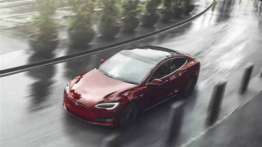 Leasing a Tesla - Pros and cons